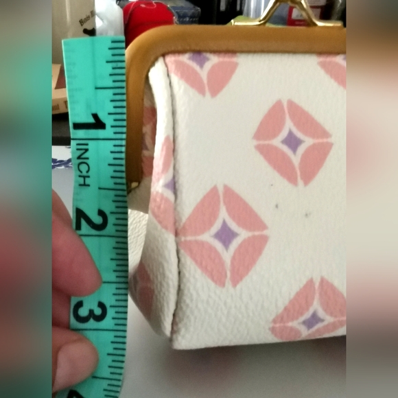 Fossil leather coin purse vintage RARE white pink and tan - Picture 4 of 6